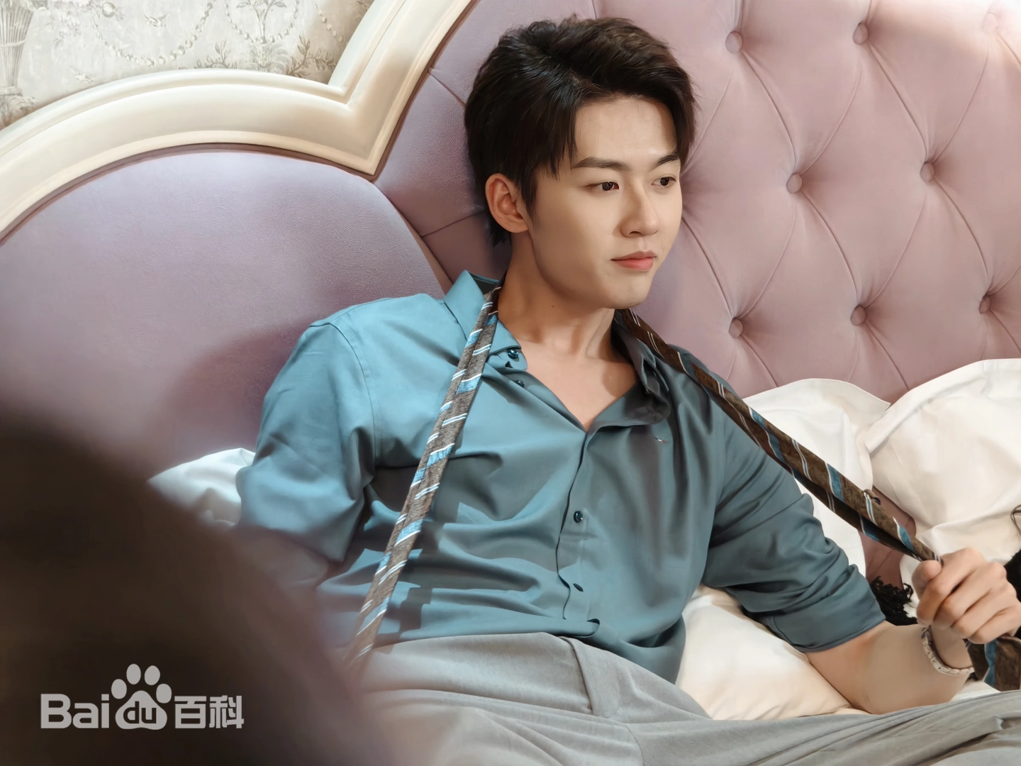 Lưu Vũ Hàng: Tiểu sử & TOP 5 phim ngắn của nam thần người mẫu 1m90