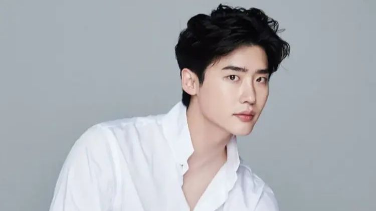 Tổng hợp 14 phim của Lee Jong-suk đáng xem nhất: Cập nhật 2025