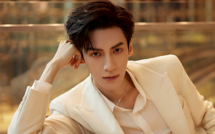 Nam thần La Vân Hi & 15 bộ phim giúp nam diễn viên chinh phục khán giả châu Á