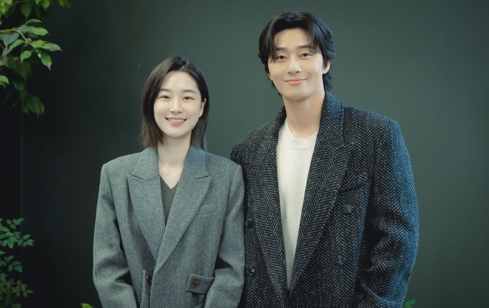 Phim "Surely Tomorrow (Ngày Mai Chắc Chắn)" tập 5: Bí mật quá khứ bị đào xới, niềm tin rạn nứt