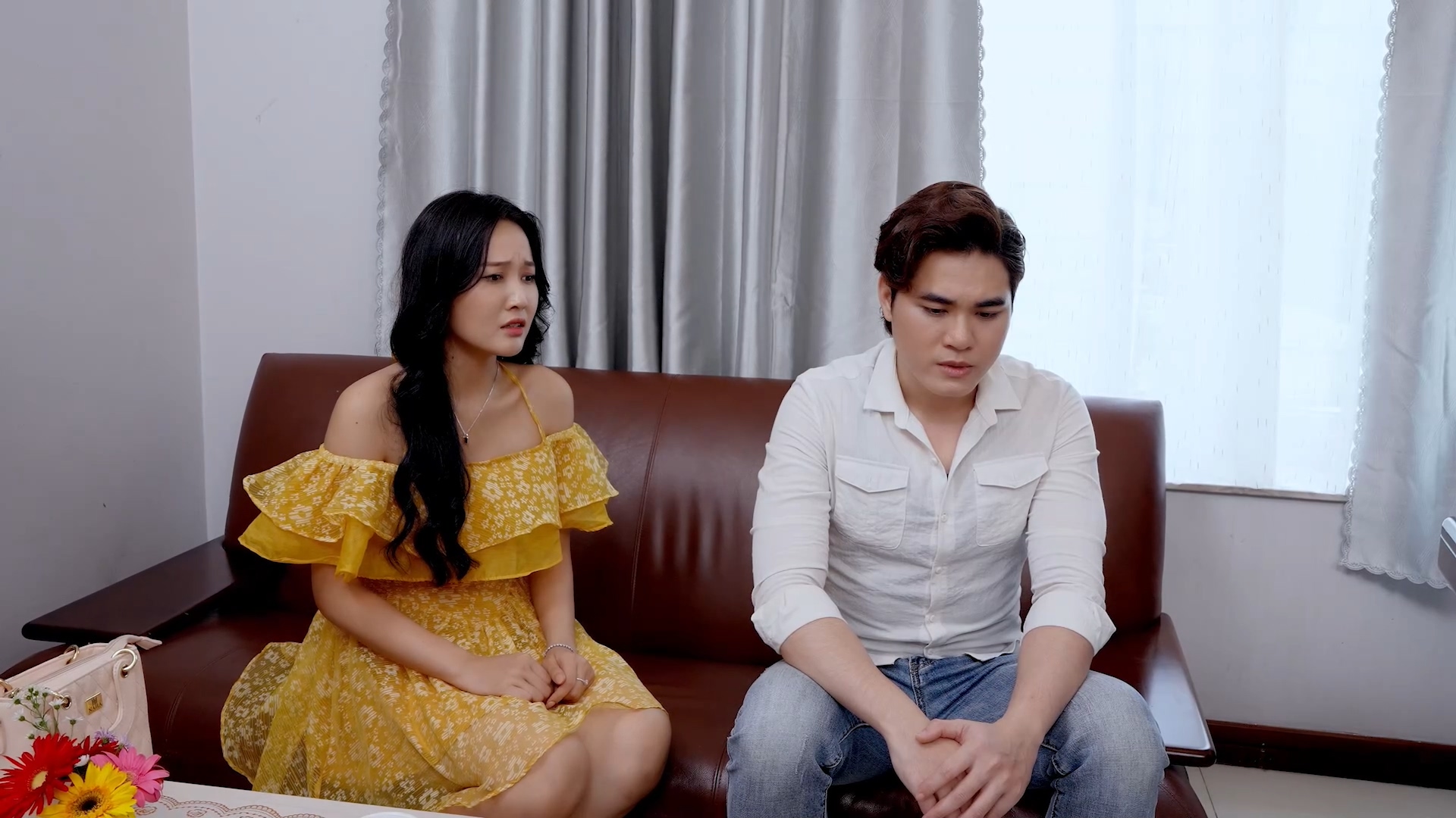 TẬP 1: “VỎ BỌC BỊ XÉ TOANG”